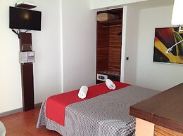 Hotel Bed & Business