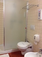 Hotel Bed & Business