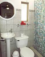 Laura's House Bed & Breakfast