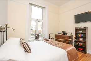 Marina by the Sea B&B