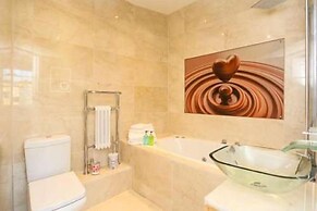 Marina by the Sea B&B