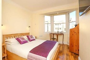 Marina by the Sea B&B