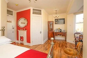 Marina by the Sea B&B