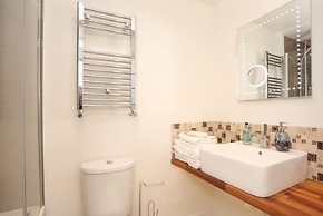 Marina by the Sea B&B