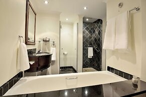 Bakubung Self-Catering Chalets