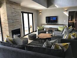 Bakubung Self-Catering Chalets