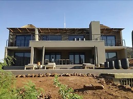 Bakubung Self-Catering Chalets