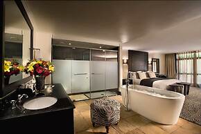 Bakubung Self-Catering Chalets