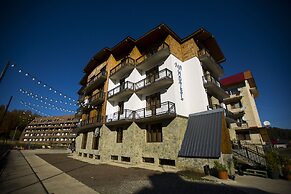 Loft Hotel