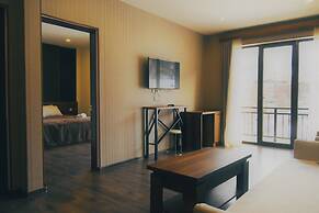 Loft Hotel