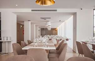 Essence Inn Marianos