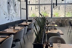 Days Inn & Suites by Wyndham La Plata