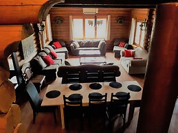 Tidal Bore Rafting Resort