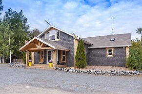 Tidal Bore Rafting Resort