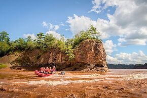 Tidal Bore Rafting Resort