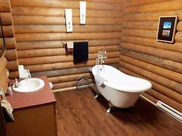 Tidal Bore Rafting Resort