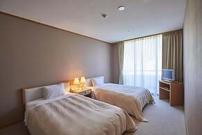 KAMOGAWA COUNTRY HOTEL