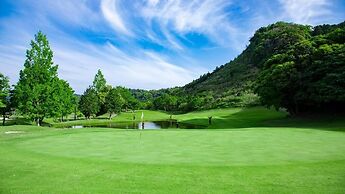 KAMOGAWA COUNTRY HOTEL