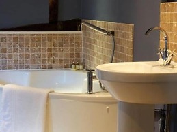 The Woolpack Hotel