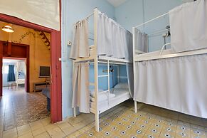 Roger's House Tel Aviv - Hostel