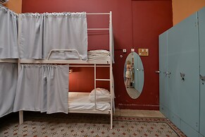 Roger's House Tel Aviv - Hostel