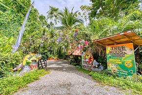 Tree House Beachfront Lodge