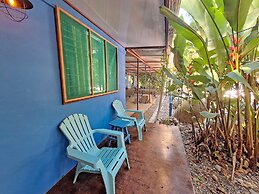 Tree House Beachfront Lodge