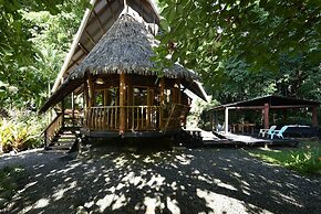 Tree House Beachfront Lodge