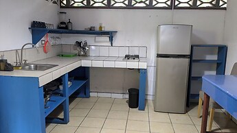 Tree House Beachfront Lodge