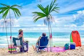 Tree House Beachfront Lodge