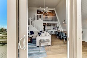 Roomy Chalet-Style Beachfront Condo with Private Beach Access by RedAw