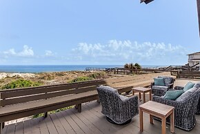 Roomy Chalet-Style Beachfront Condo with Private Beach Access by RedAw