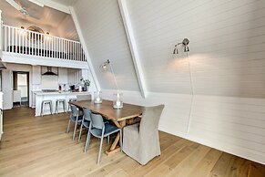 Roomy Chalet-Style Beachfront Condo with Private Beach Access by RedAw