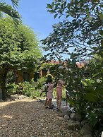 Trai Hoa Vang Homestay - Hostel
