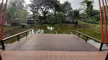 Sawansang Nangkeaw Resort