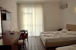 Lambada Hotel Altinoluk