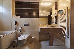 Hotel Clermont