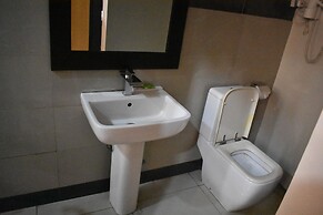 Primal Hotel