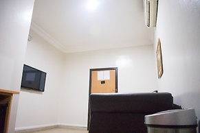 Primal Hotel