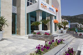 La Santa Maria Hotel