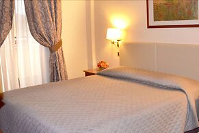 Hotel Airone