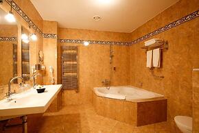 LH Hotel Dvorak Tabor