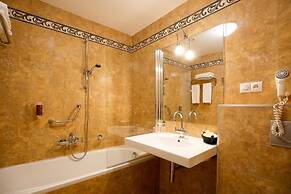 LH Hotel Dvorak Tabor