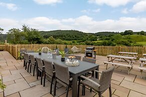 The Grousemoor Country House