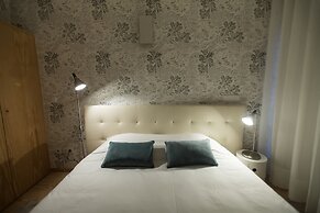 Praça 66 Guest House