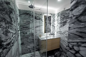 Praça 66 Guest House