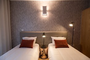 Praça 66 Guest House