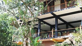 Birds Paradise Hotel