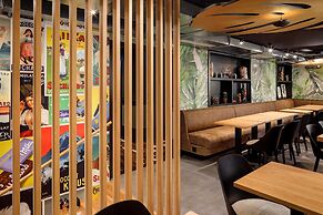 Swiss Chocolate Lausanne by Fassbind