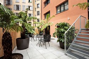 Swiss Chocolate Lausanne by Fassbind